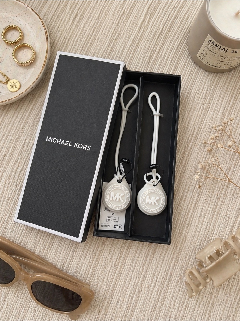 Michael Kors AirTag Covers Set White Silicone Logo NWT